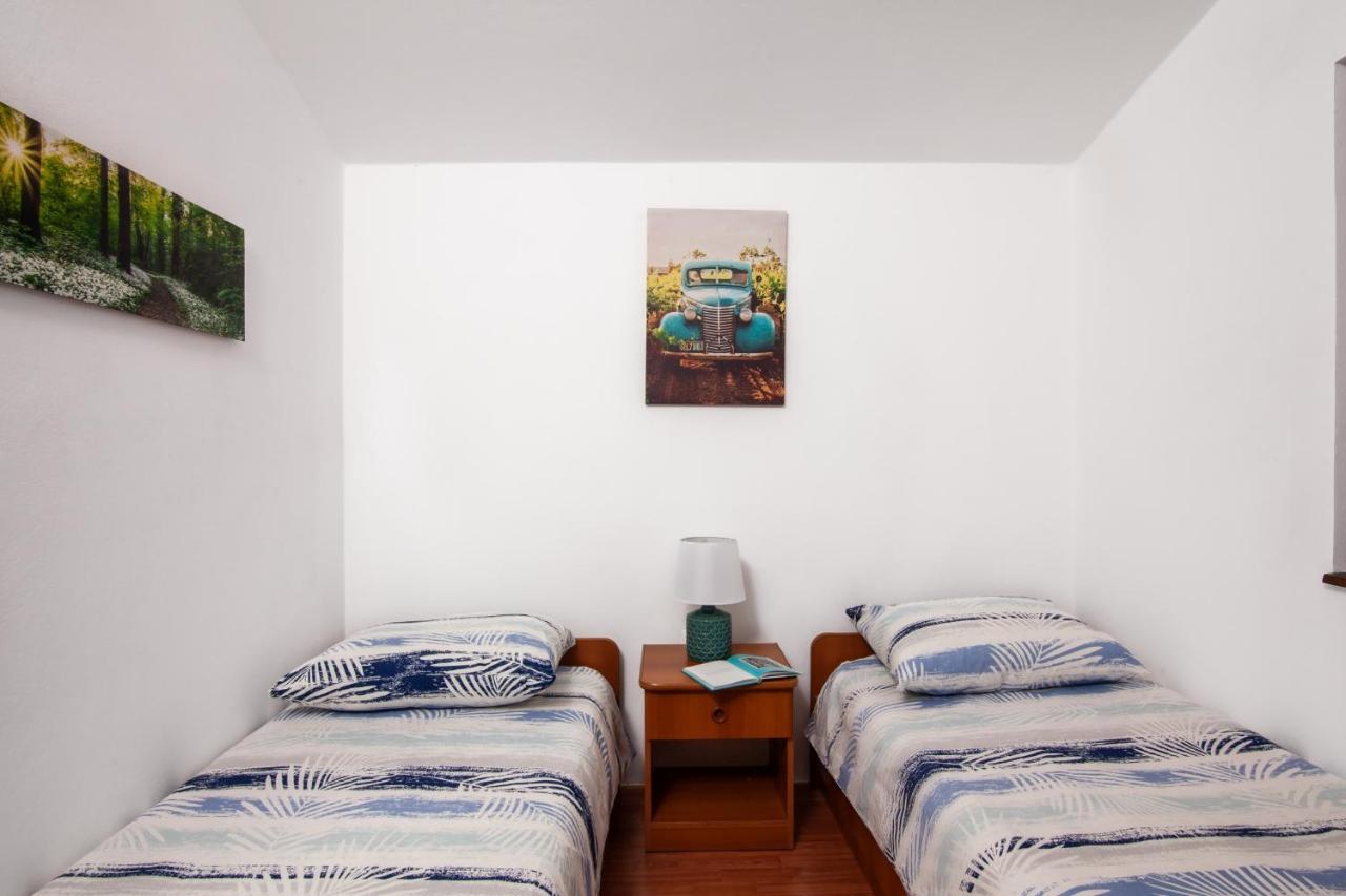 Apartman Tanja Fazana Exterior photo
